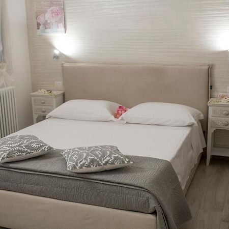 Bed and Breakfast Casa Fiorita Vieste Exterior foto